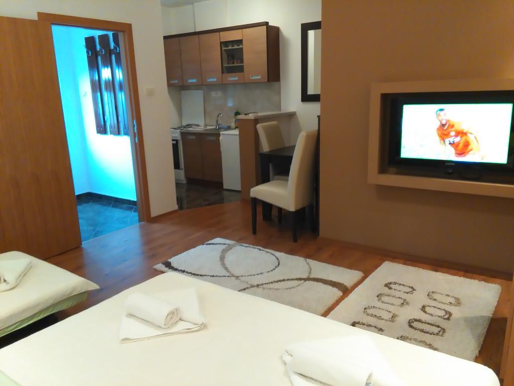 Apartments Leo تريبينيي المظهر الخارجي الصورة