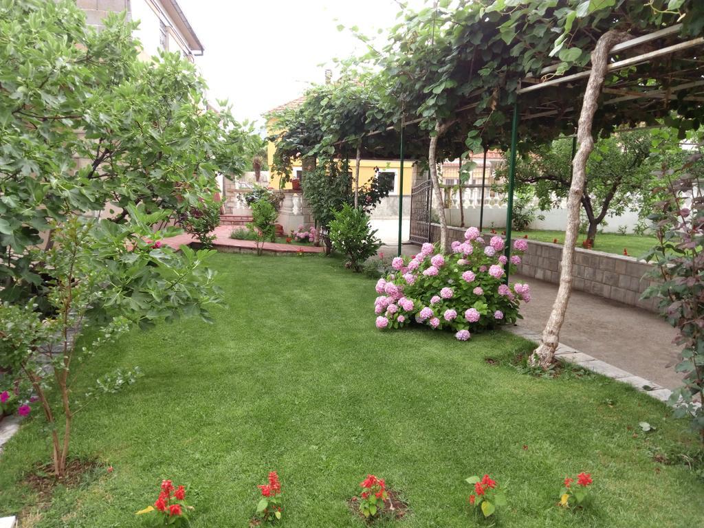 Apartments Leo تريبينيي المظهر الخارجي الصورة